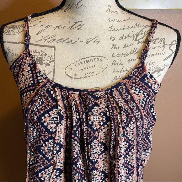 Forever 21 tank top - Picture 2 of 8